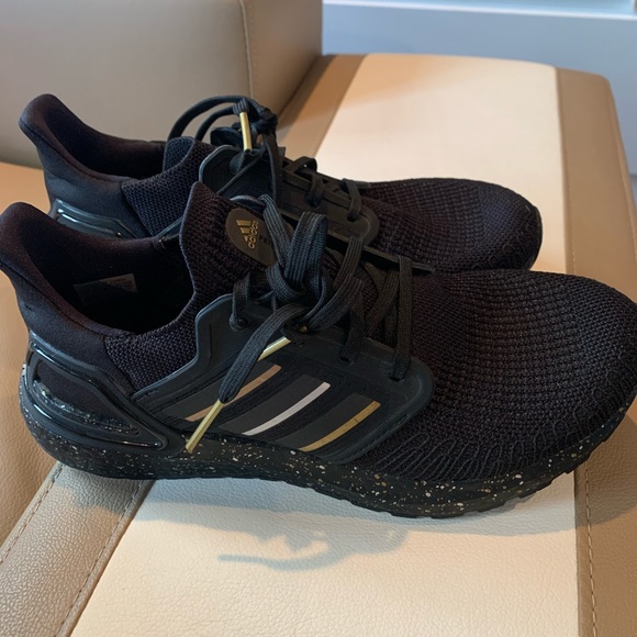 Adidas Ultraboost Sneakers - Picture 7 of 16